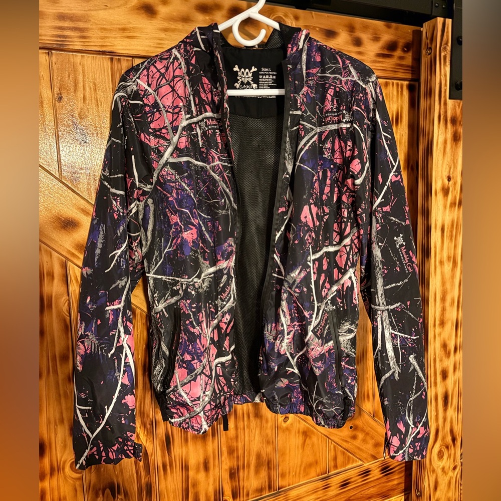 Women's Moonshine Camo Muddy Girl jacket